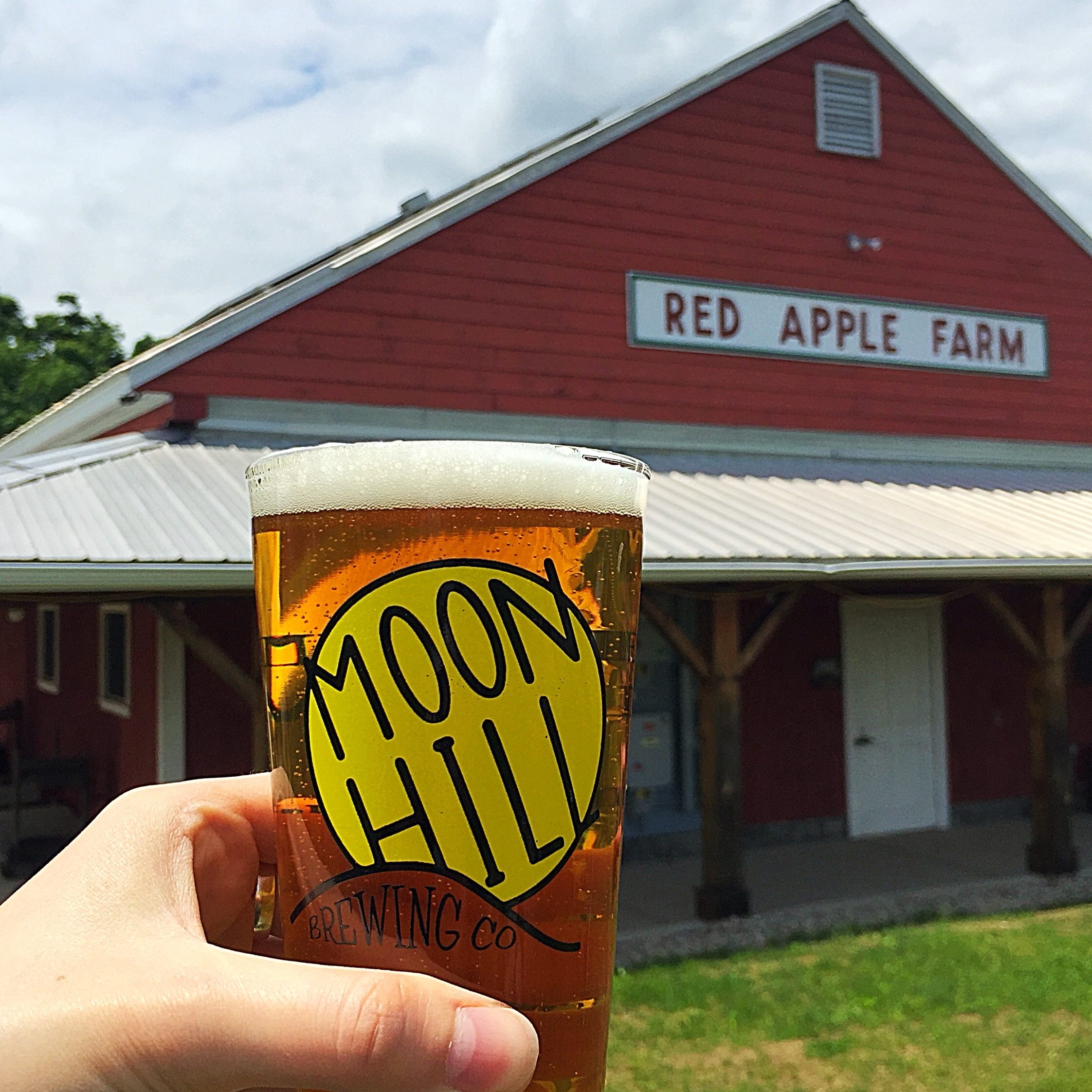The Brew Barn: Collaboration Between Red Apple Farm and Moon Hill Brewing Company