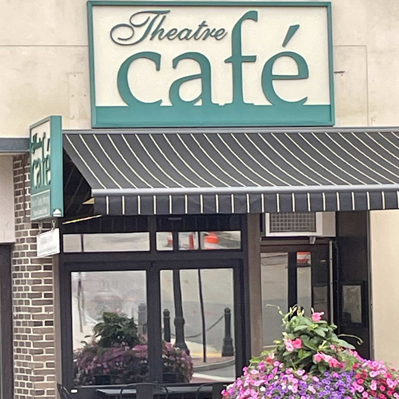 Theatre Cafe